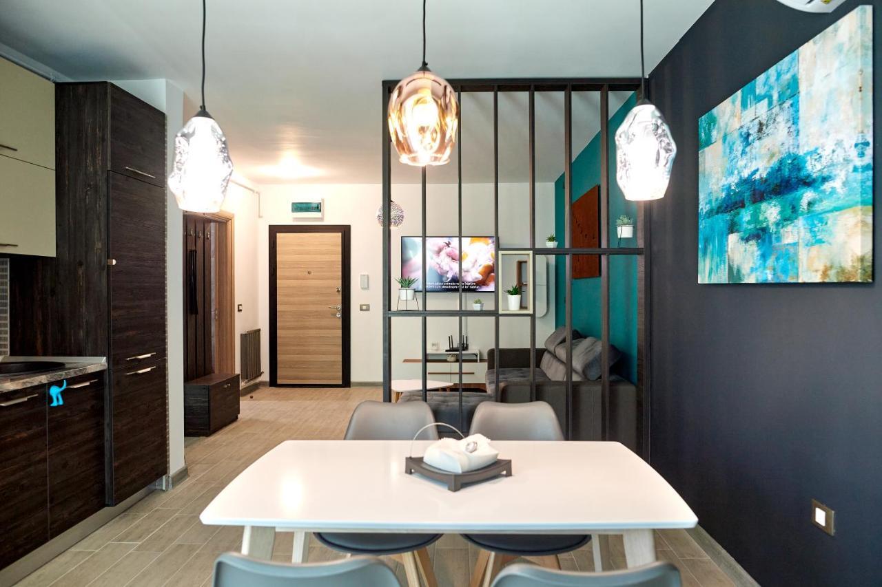 Rusty Sands Apt Spa N Pools Beach Resort Navodari Bagian luar foto